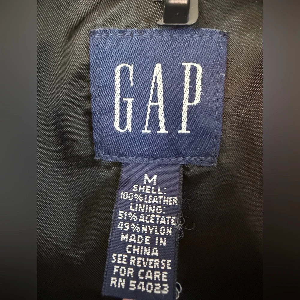 Gap Black Leather quilted zipped vest Vintage Y2K size‎ medium